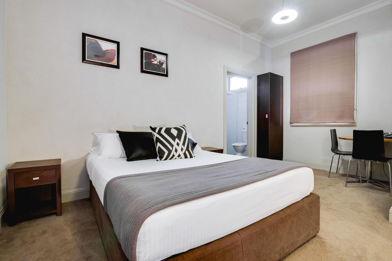 Royal Hotel Gympie Exterior photo